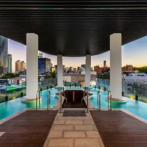 ***** Aparthotel Fv By Peppers Australia